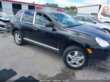  Salvage Porsche Cayenne