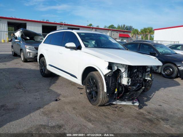  Salvage Audi Q7