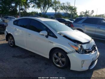  Salvage Toyota Prius