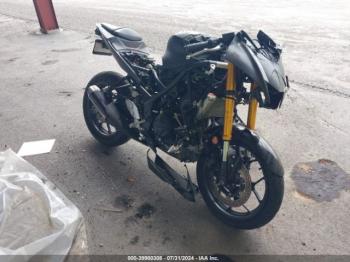  Salvage Yamaha Yzfr3