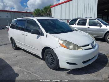  Salvage Toyota Sienna