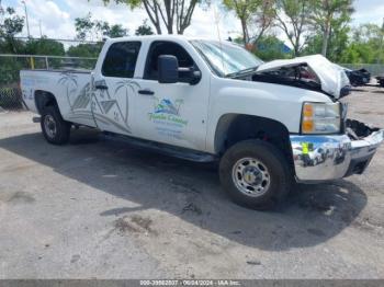  Salvage Chevrolet Silverado 2500