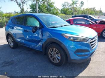  Salvage Hyundai TUCSON