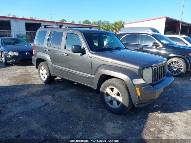  Salvage Jeep Liberty