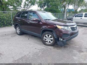  Salvage Kia Sorento