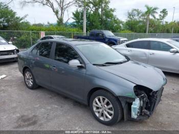  Salvage Volkswagen Jetta