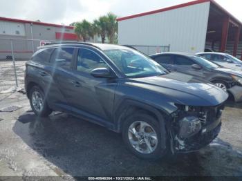  Salvage Hyundai TUCSON