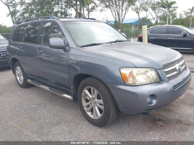  Salvage Toyota Highlander