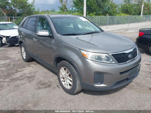  Salvage Kia Sorento