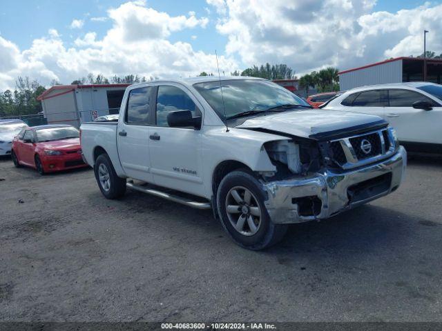  Salvage Nissan Titan