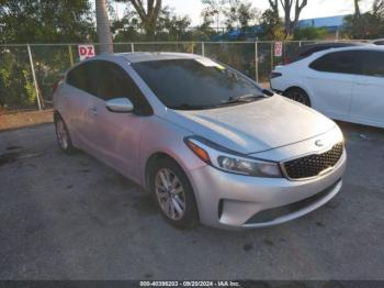  Salvage Kia Forte