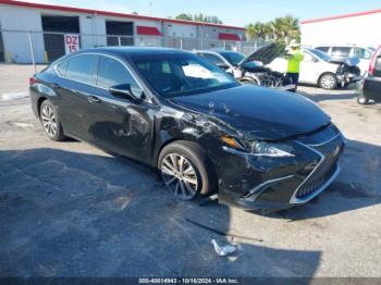  Salvage Lexus Es