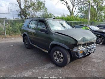  Salvage Nissan Pathfinder