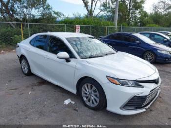  Salvage Toyota Camry