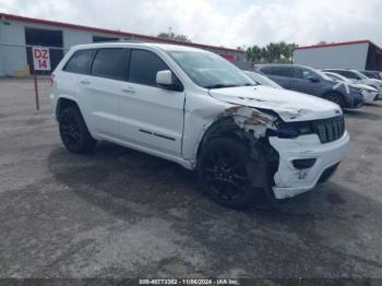  Salvage Jeep Grand Cherokee