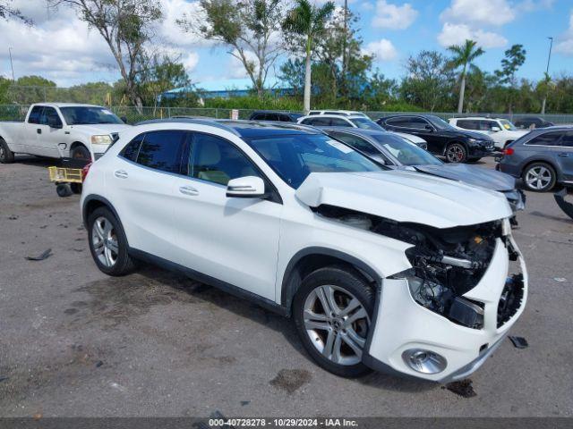  Salvage Mercedes-Benz GLA