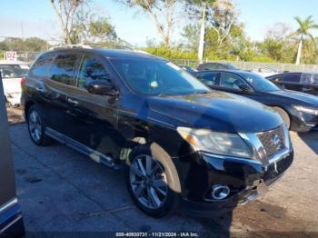  Salvage Nissan Pathfinder