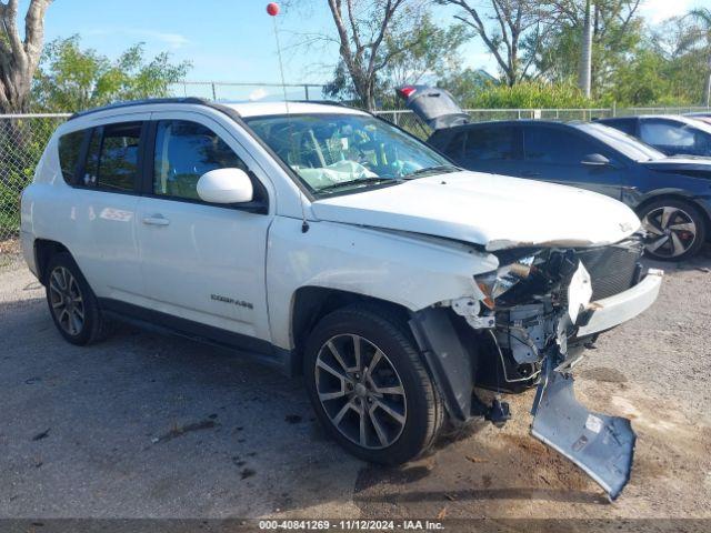  Salvage Jeep Compass