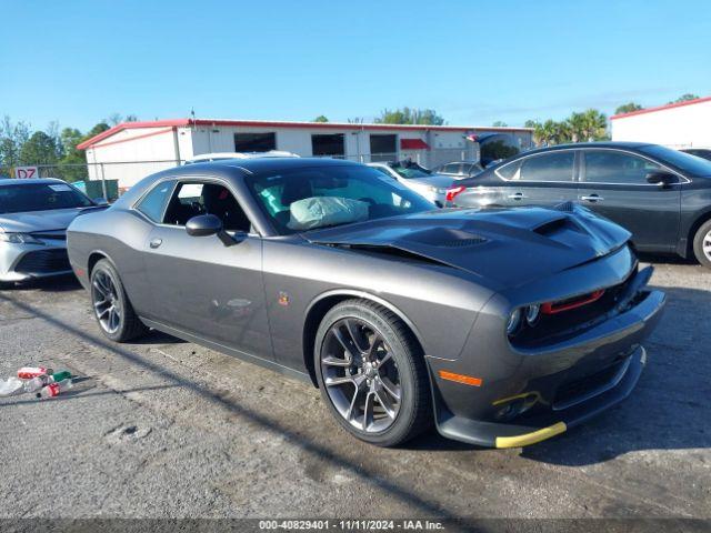  Salvage Dodge Challenger