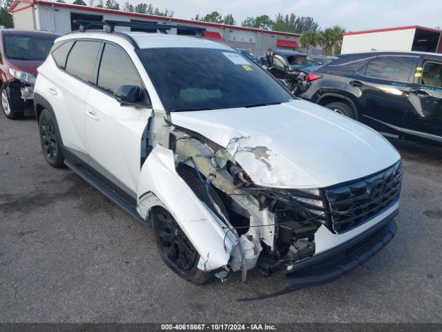  Salvage Hyundai TUCSON