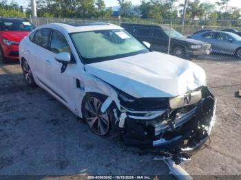  Salvage Audi Q8