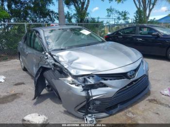  Salvage Toyota Camry