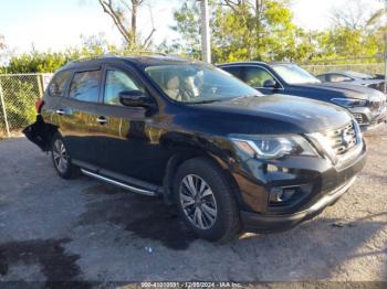  Salvage Nissan Pathfinder