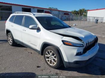  Salvage Jeep Cherokee