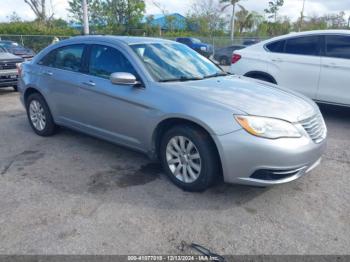  Salvage Chrysler 200