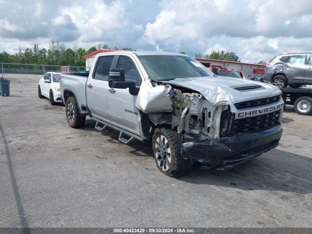  Salvage Chevrolet Silverado 2500