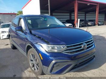  Salvage Volkswagen Tiguan