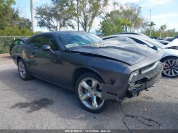  Salvage Dodge Challenger