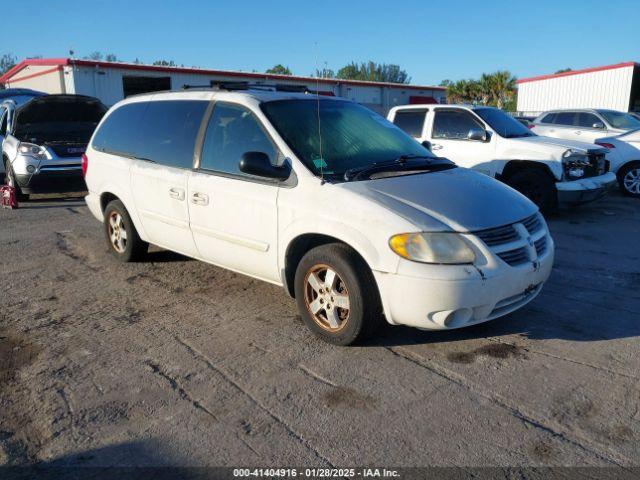  Salvage Dodge Grand Caravan