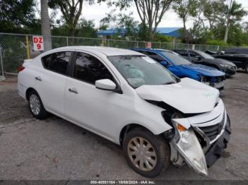  Salvage Nissan Versa