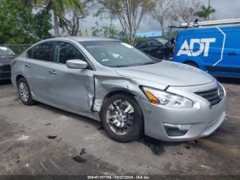  Salvage Nissan Altima