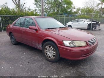  Salvage Toyota Camry