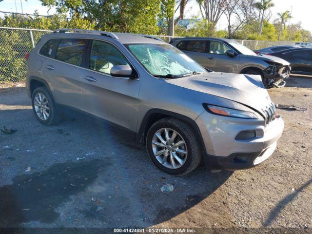  Salvage Jeep Cherokee