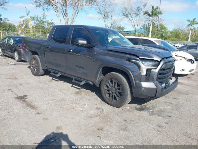  Salvage Toyota Tundra