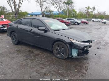  Salvage Hyundai ELANTRA