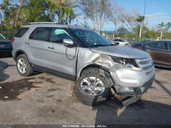  Salvage Ford Explorer