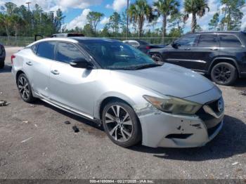  Salvage Nissan Maxima