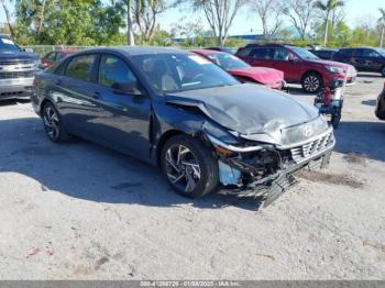  Salvage Hyundai ELANTRA