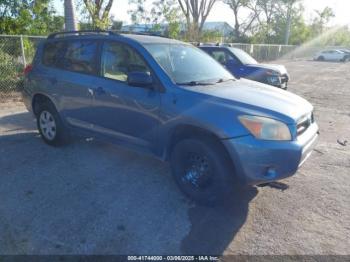  Salvage Toyota RAV4