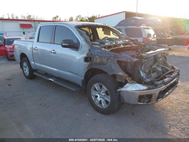  Salvage Nissan Titan