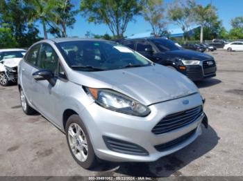  Salvage Ford Fiesta