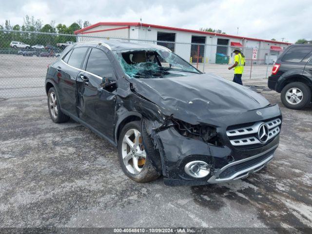  Salvage Mercedes-Benz GLA