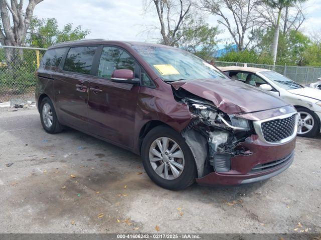  Salvage Kia Sedona