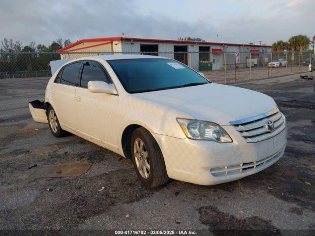  Salvage Toyota Avalon