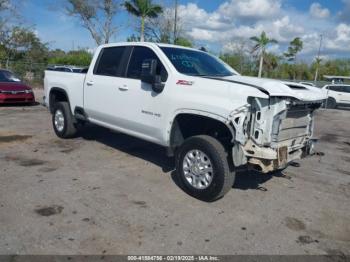  Salvage Chevrolet Silverado 2500