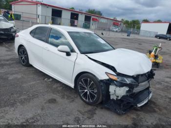  Salvage Toyota Camry